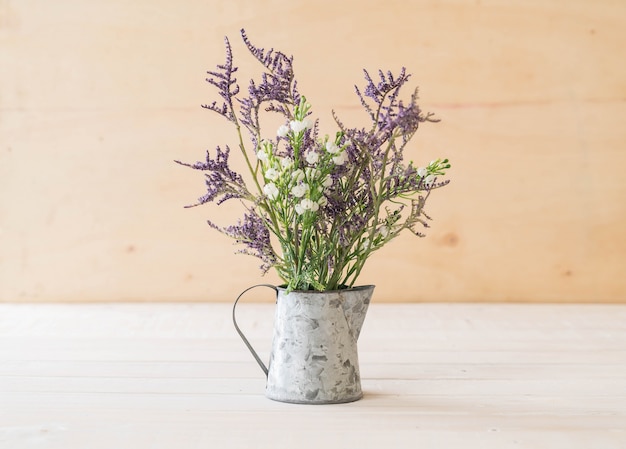 Foto gratuita statice y flores de caspia