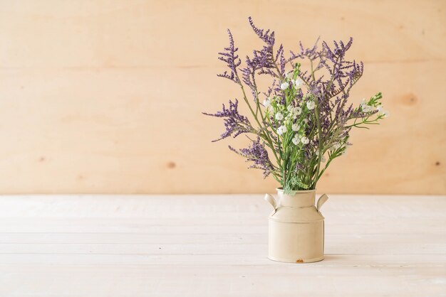 statice y flores de caspia