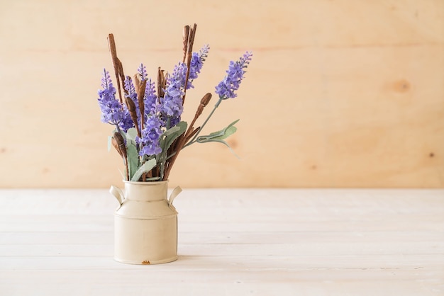 statice y flores de caspia