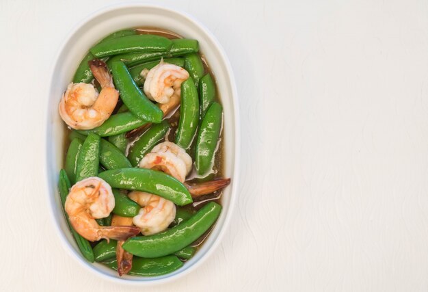 Stir Fry Snow Peas con gambas