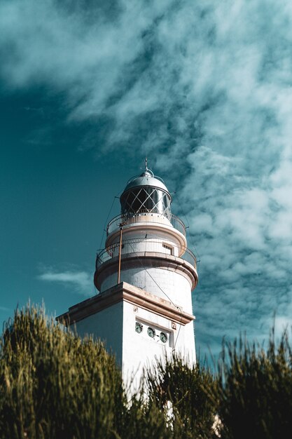 Subtítulo del faro ubicado en España