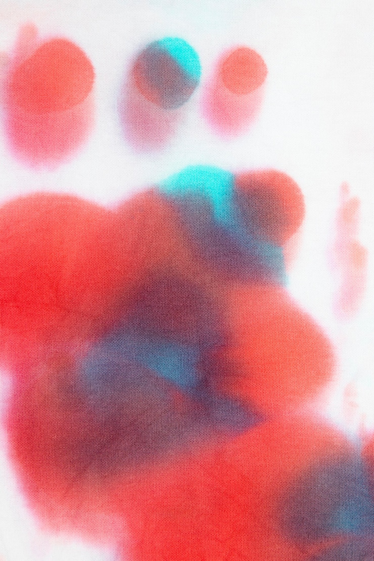 Foto gratuito superficie de tela teñida con degradado de colores