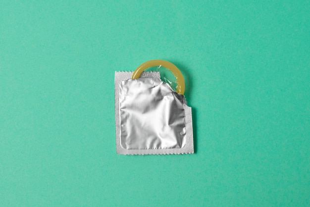 Surtido abstracto de salud sexual con condón
