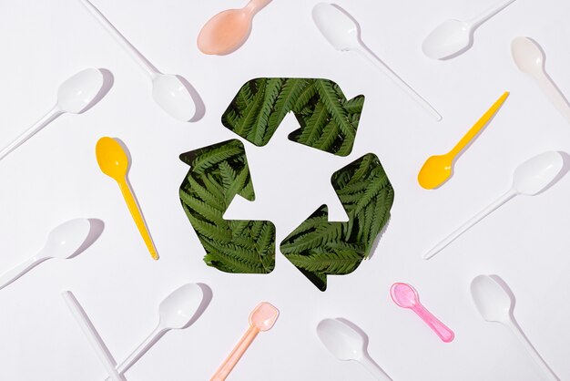 Surtido de cucharas de plástico planas