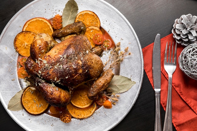 Foto gratuita surtido de deliciosa comida navideña