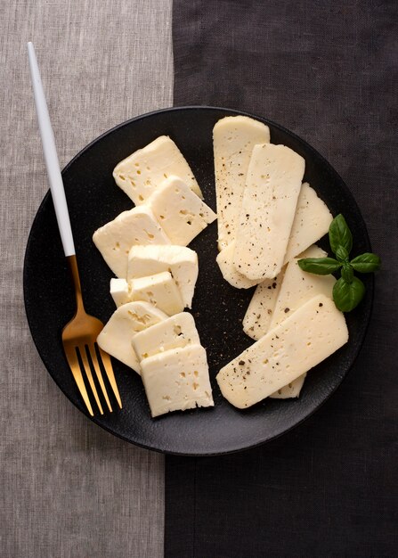 Surtido delicioso de queso paneer