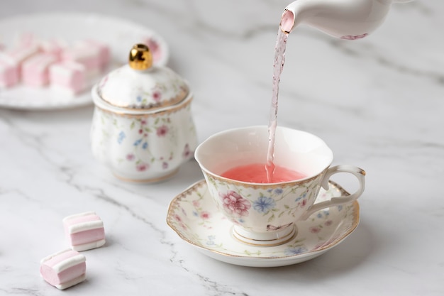 Surtido elegante para la fiesta del té