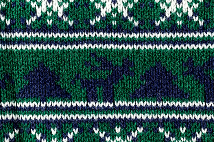 Photo Gratis sweater natal dengan detail hijau, tampilan atas