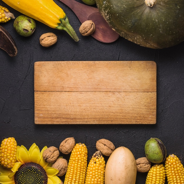 Table entre verduras