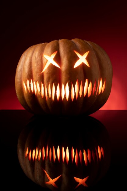 Talla de calabaza espeluznante de halloween
