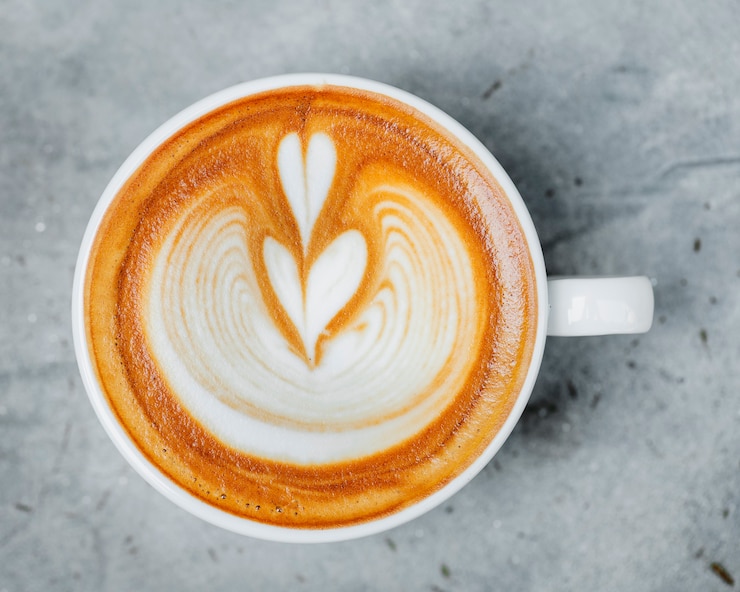 Photo Gratis tampilan udara seni latte