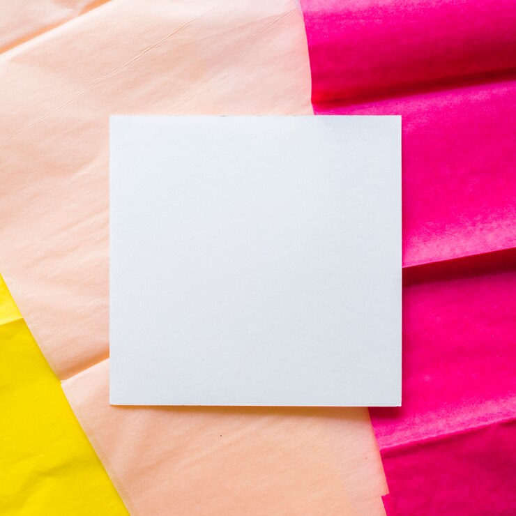 Foto gratuito tarjeta sobre papel de envolver