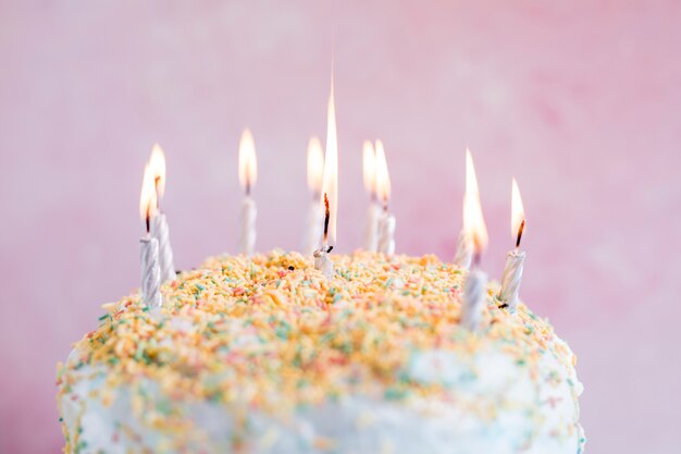 Tarta de cumpleaños colores pastel