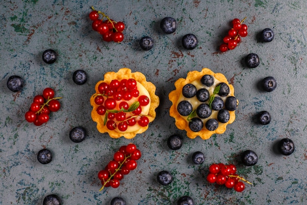 Tartaletas caseras deliciosas rústicas de verano