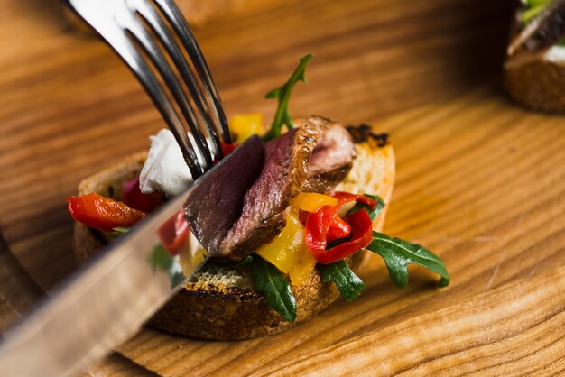 Tartine cortador de tenedor y cuchillo