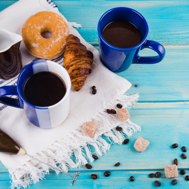 Foto gratuita taza de café delicioso