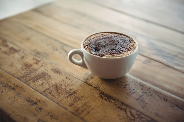 Foto gratuita taza de café sobre una mesa