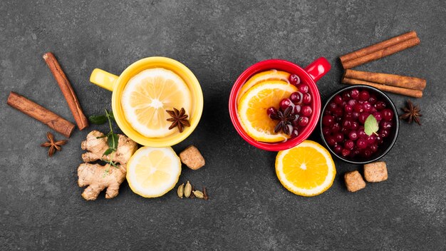 Tazas con aroma a frutos del té