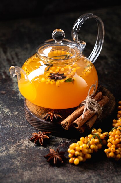 Té delicioso y saludable de espino amarillo