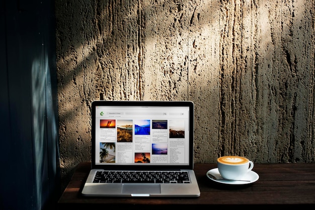 Foto gratuita tecnología coffee internet beverage cafe data concept