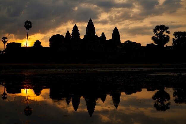 El Templo De Angkor Wat En Camboya