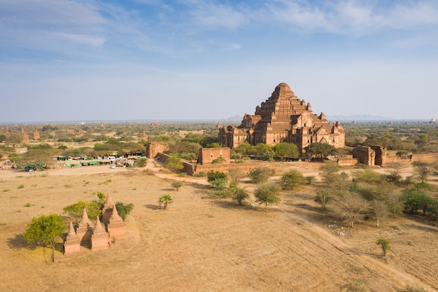 El templo Dhammayan Gyi