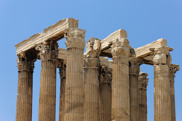 Foto gratuita templo griego en ruinas