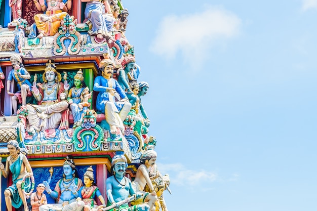 Foto gratuita templo hindú indio en singapur