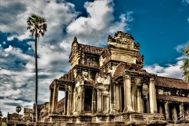 Templo histórico de Angkor Wat en Siem Reap, Camboya