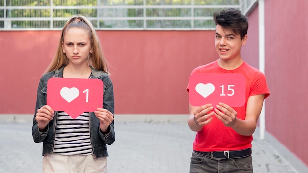 Tiro medio amigos de instagram