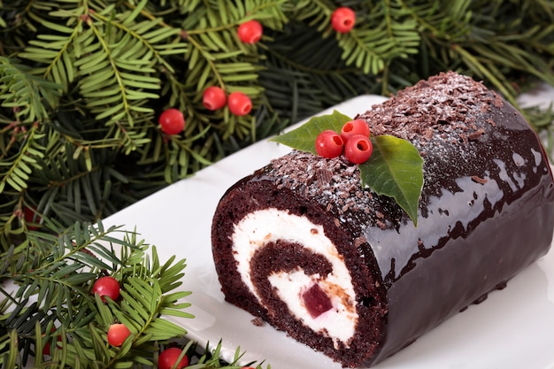 Foto gratuita torta tradicional de navidad yule