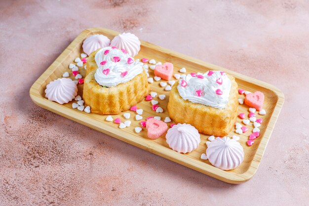 Tortas en forma de corazón para el día de San Valentín.