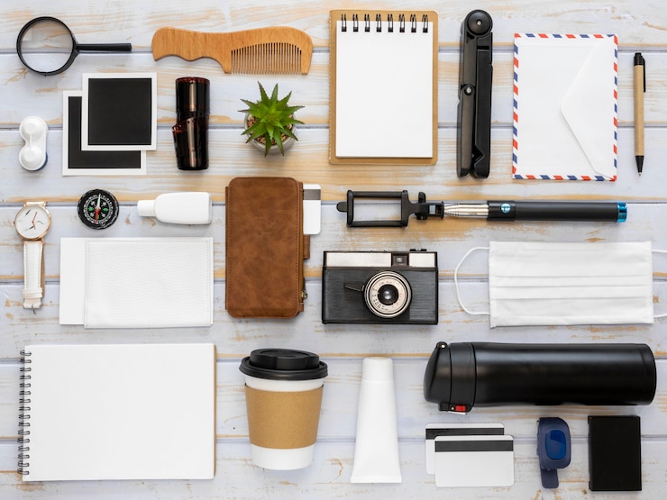 Photo Gratis travel still life pack  top view