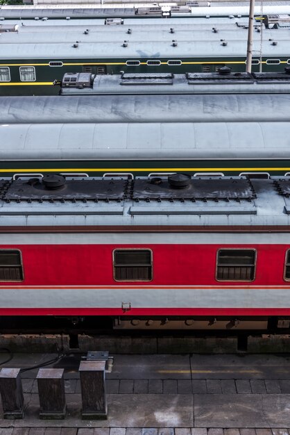 Tren en la estación de ferrocarril