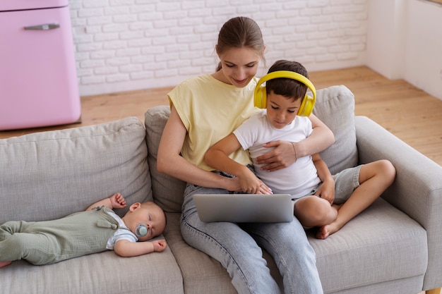 Trieng adulto para lograr el trabajo y la vida personal