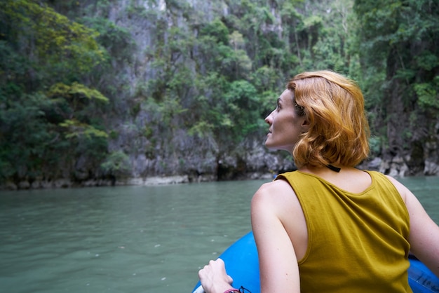 turismo marítimo destinos de viaje de canoa