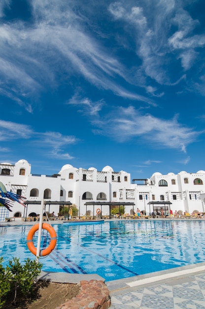 Turistas en el hotel Hurghada