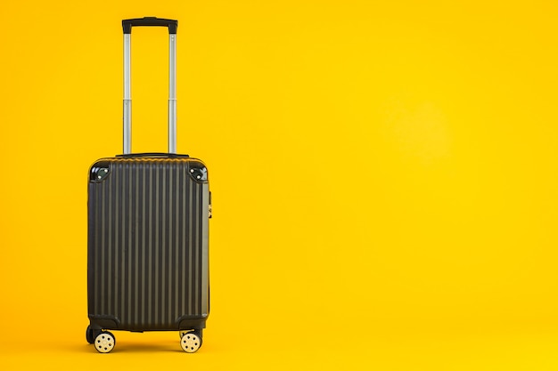 Uso de equipaje o bolsa de equipaje de color negro para viajes de transporte