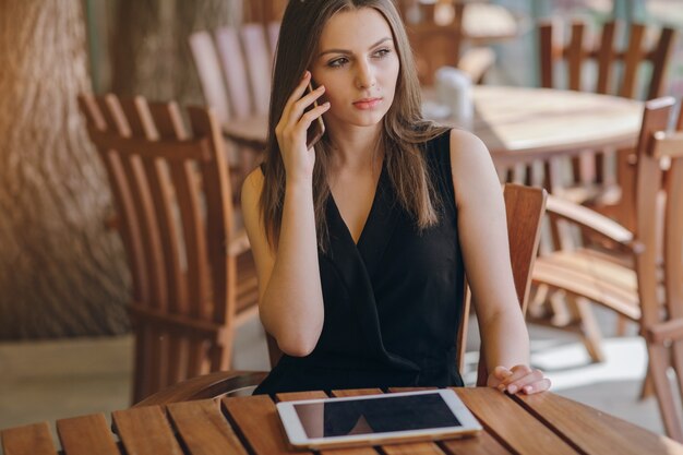 Utilizando la conexión navegación alegre comunicación