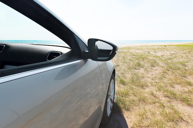 Foto gratuita vacaciones de viaje en coche de verano