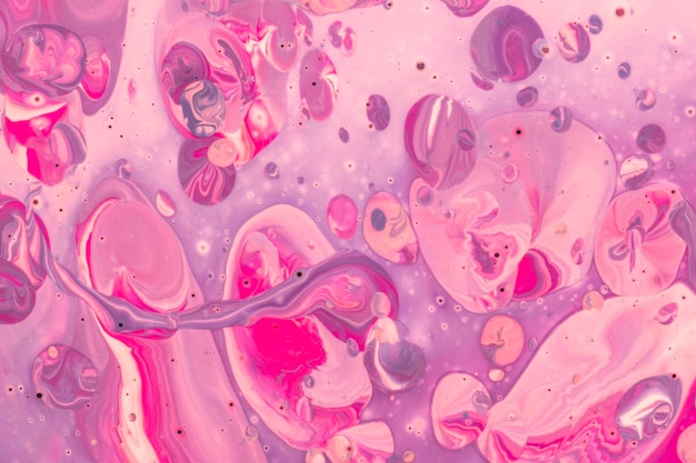 Variedad de burbujas violetas pintura acrílica