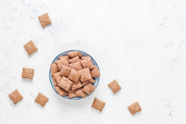 Foto gratuita varios cereales para el desayuno