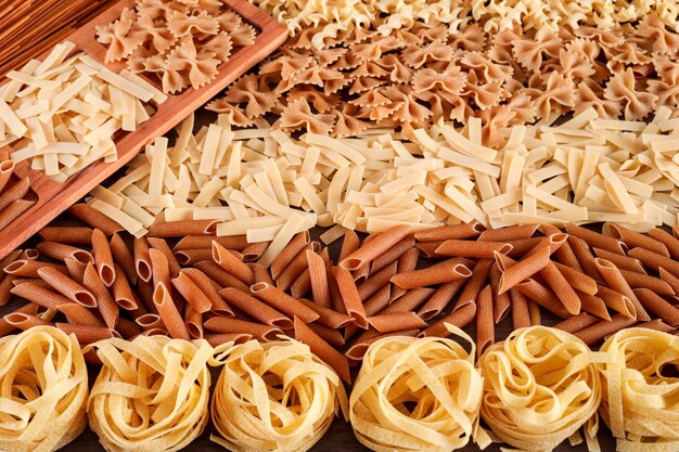 varios tipos de vista superior de pasta