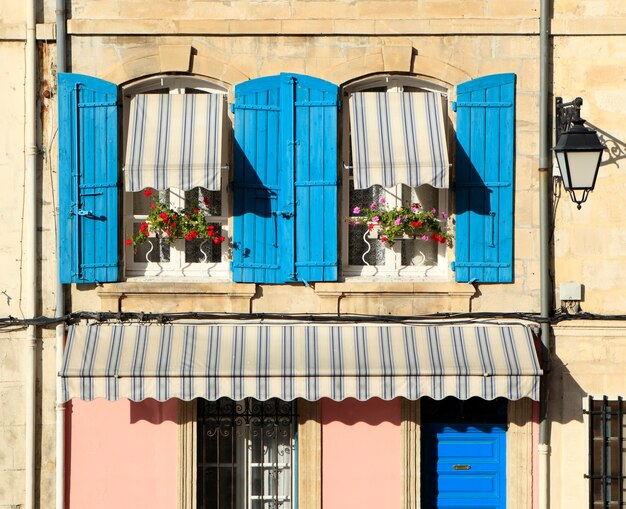 Ventanas francesas estilo provenzal 