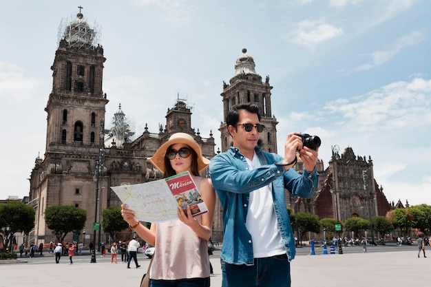 Viaja descubriendo lugares con tus seres queridos