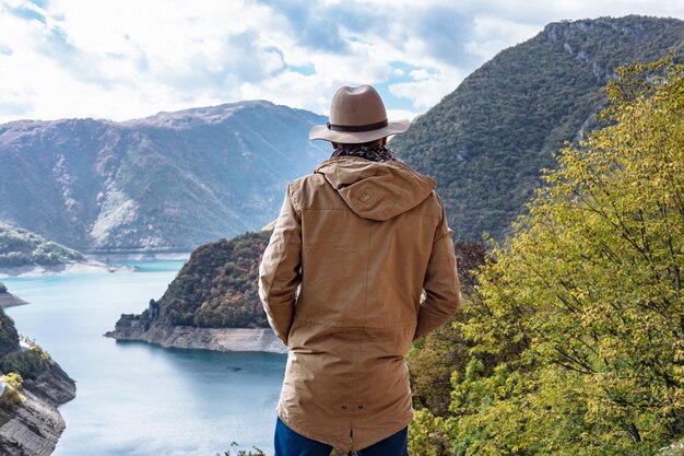 Viajero al fondo El famoso Cañón de Piva con su fantástico embalse