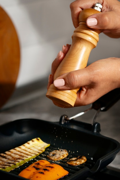 Foto gratuita vida inerte del frasco dispensador