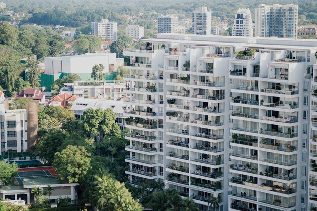 Vista aérea de edificios de apartamentos.