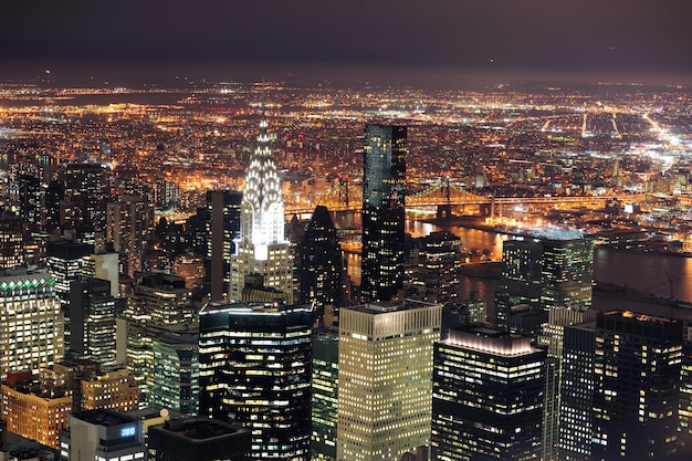 Vista aérea del horizonte de Manhattan de Nueva York al atardecer