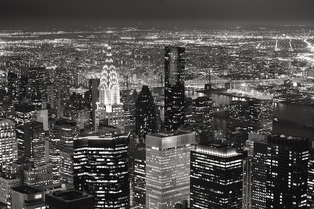 Vista aérea del horizonte de Manhattan de Nueva York al atardecer